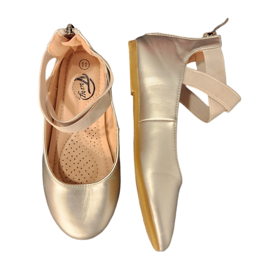 TRARY Girl's Silver Flats